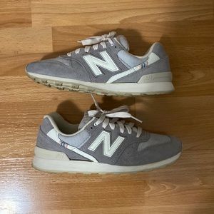 New Balance 696 sneakers